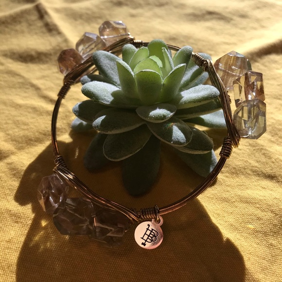 Bourbon And Boweties Gold Bangle Bracelet - Picture 3 of 8